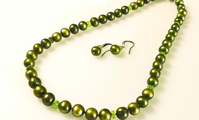 Green Pearl Necklace and Earring Set